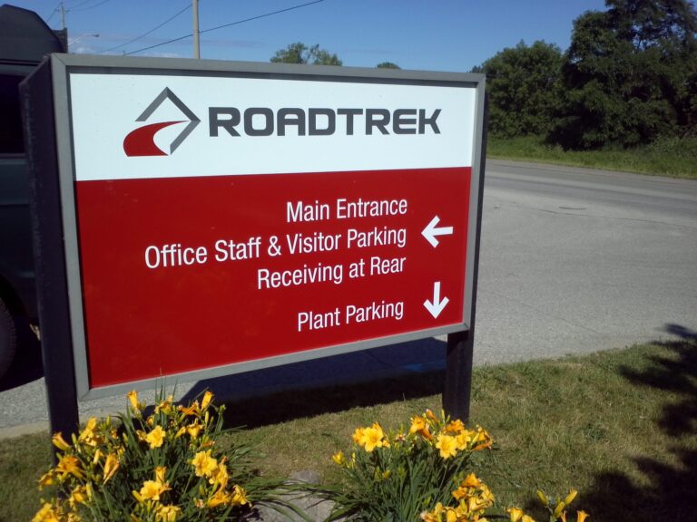 Illuminated Signs in Guelph, Kitchener & Waterloo Westmount Signs